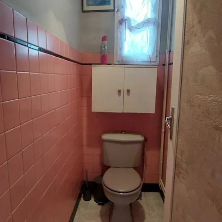 Dans Une Maison דירה לה בלאן מניל