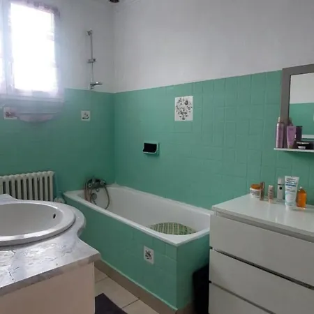 Dans Une Maison